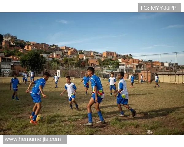 推动干部足球发展助力全民健身提升团队协作与领导力的双重提升